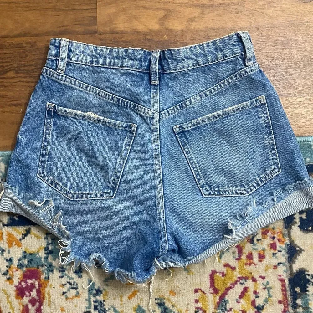 NEW ZARA High Waisted Cut Off Shorts